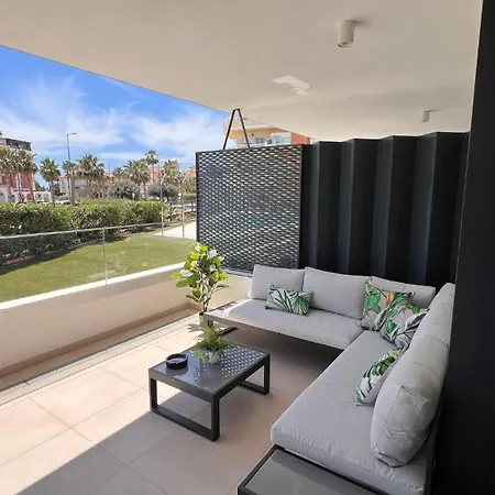 Sealine Homes Апартаменты *